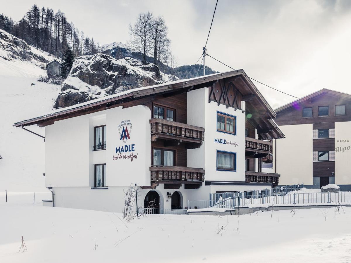 Madle - B&B Sölden Exterior foto